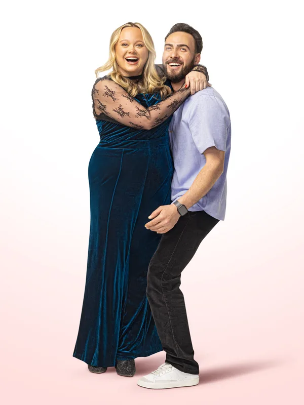 Mallorie & Raşit, official TLC cast portrait