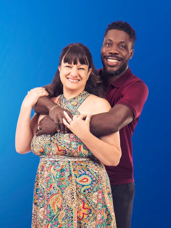 Lisa & Daniel, official TLC cast portrait
