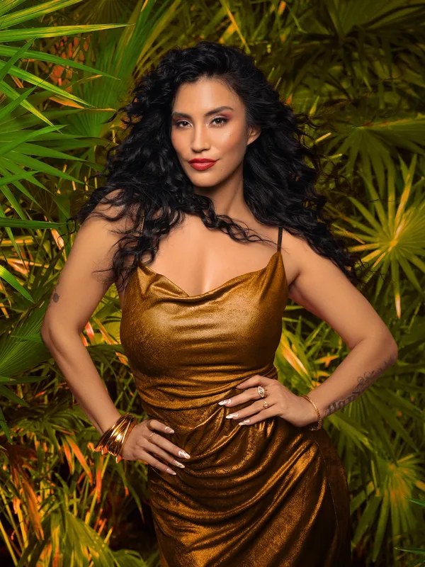 Jeniffer, official TLC cast portrait