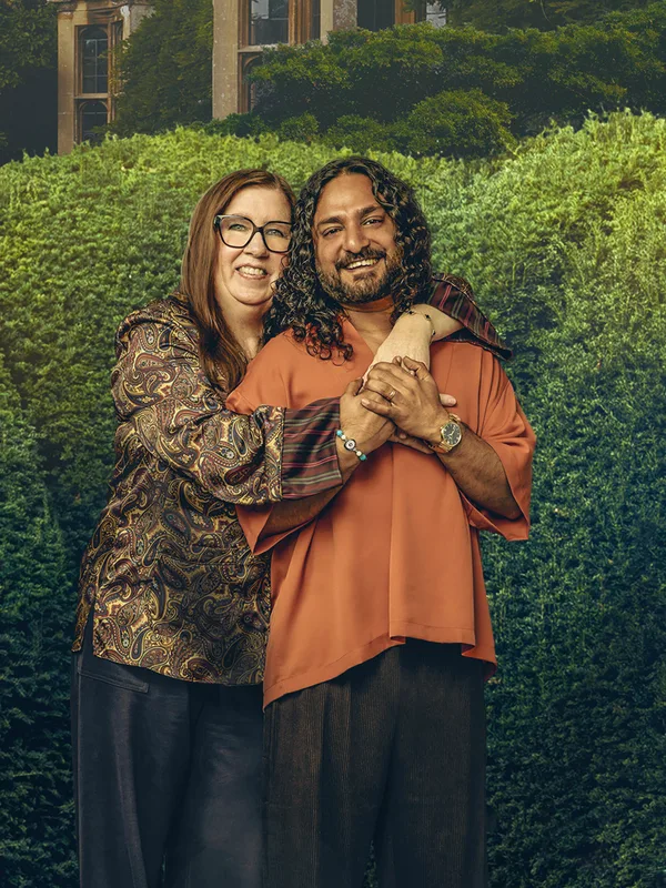Jenny & Sumit, official TLC cast portrait
