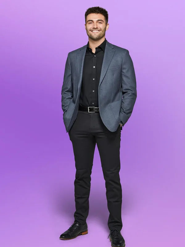 Joe, official Netflix cast portrait