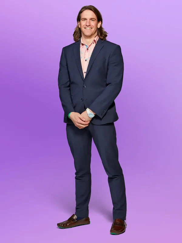 Joey, official Netflix cast portrait