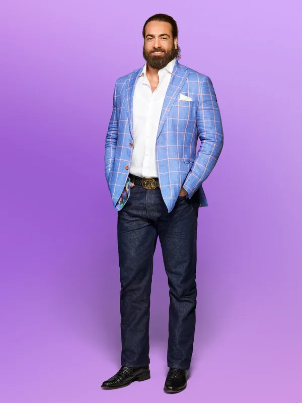 Tom, official Netflix cast portrait