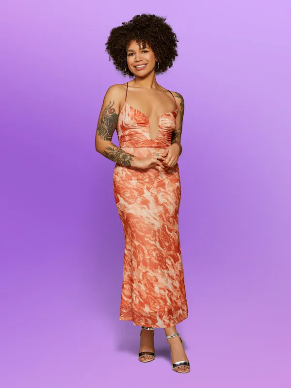 Vanessa, official Netflix cast portrait