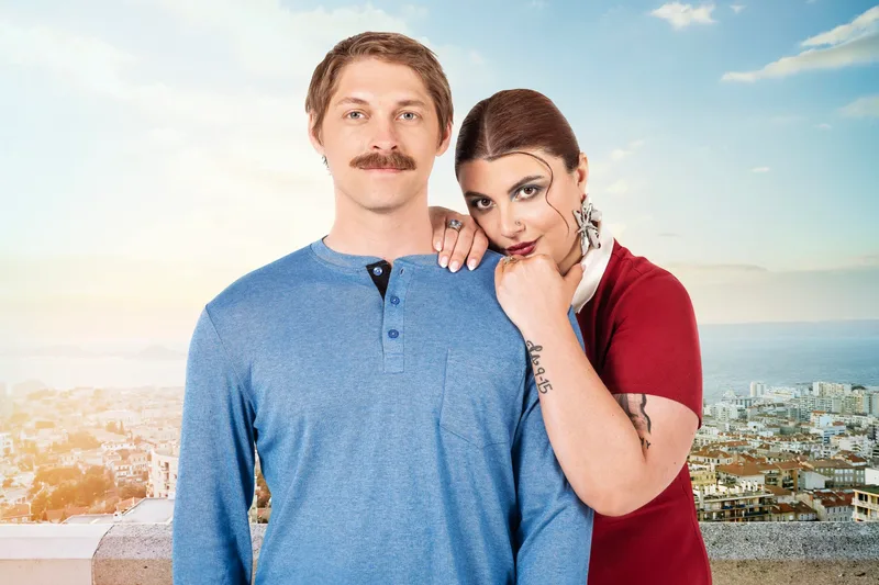 Anthony & Manon, official TLC cast portrait